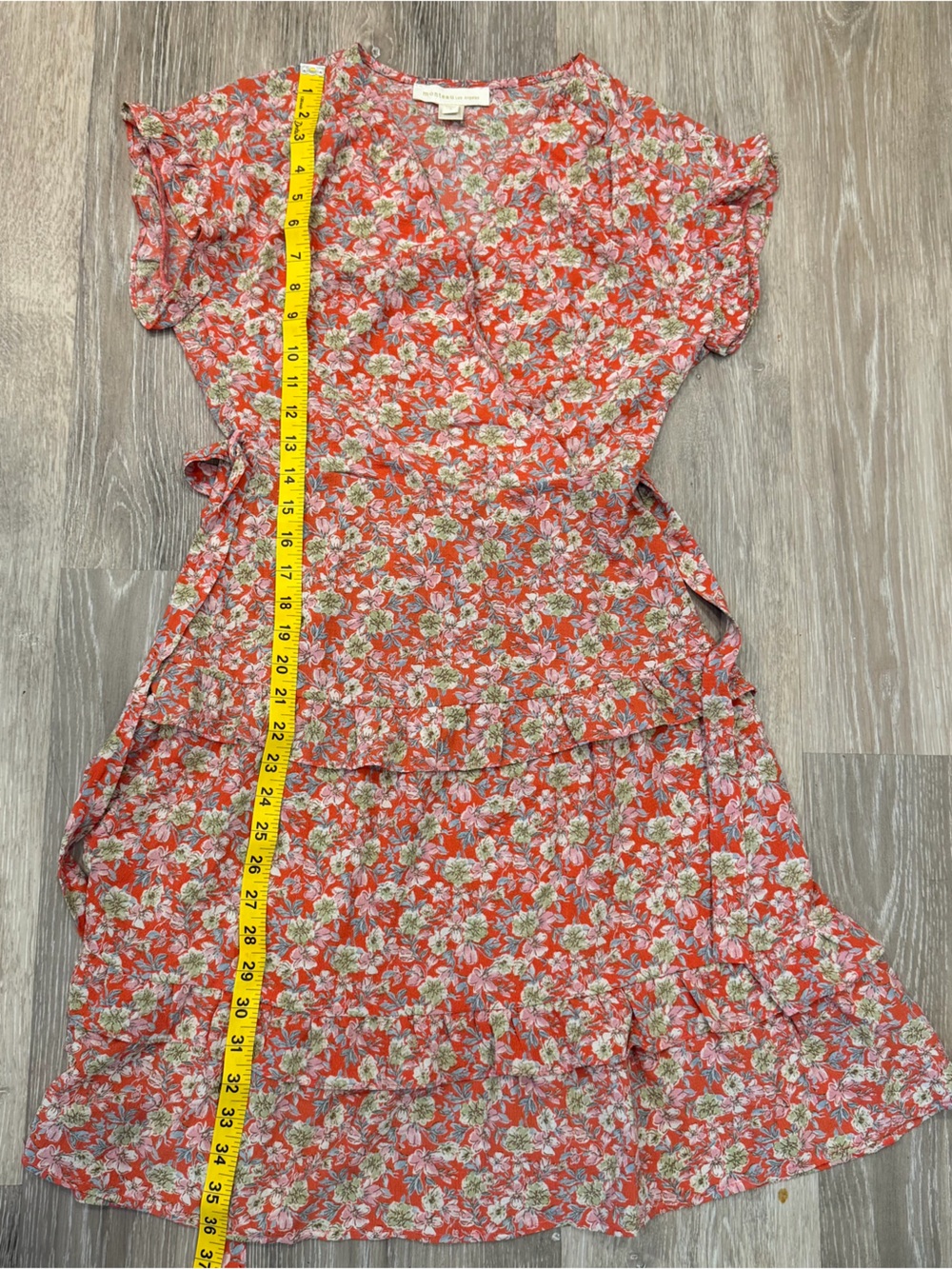 Monteau Los Angeles Red Floral V Neck Surplice Dress Size Small - Picture 8 of 9